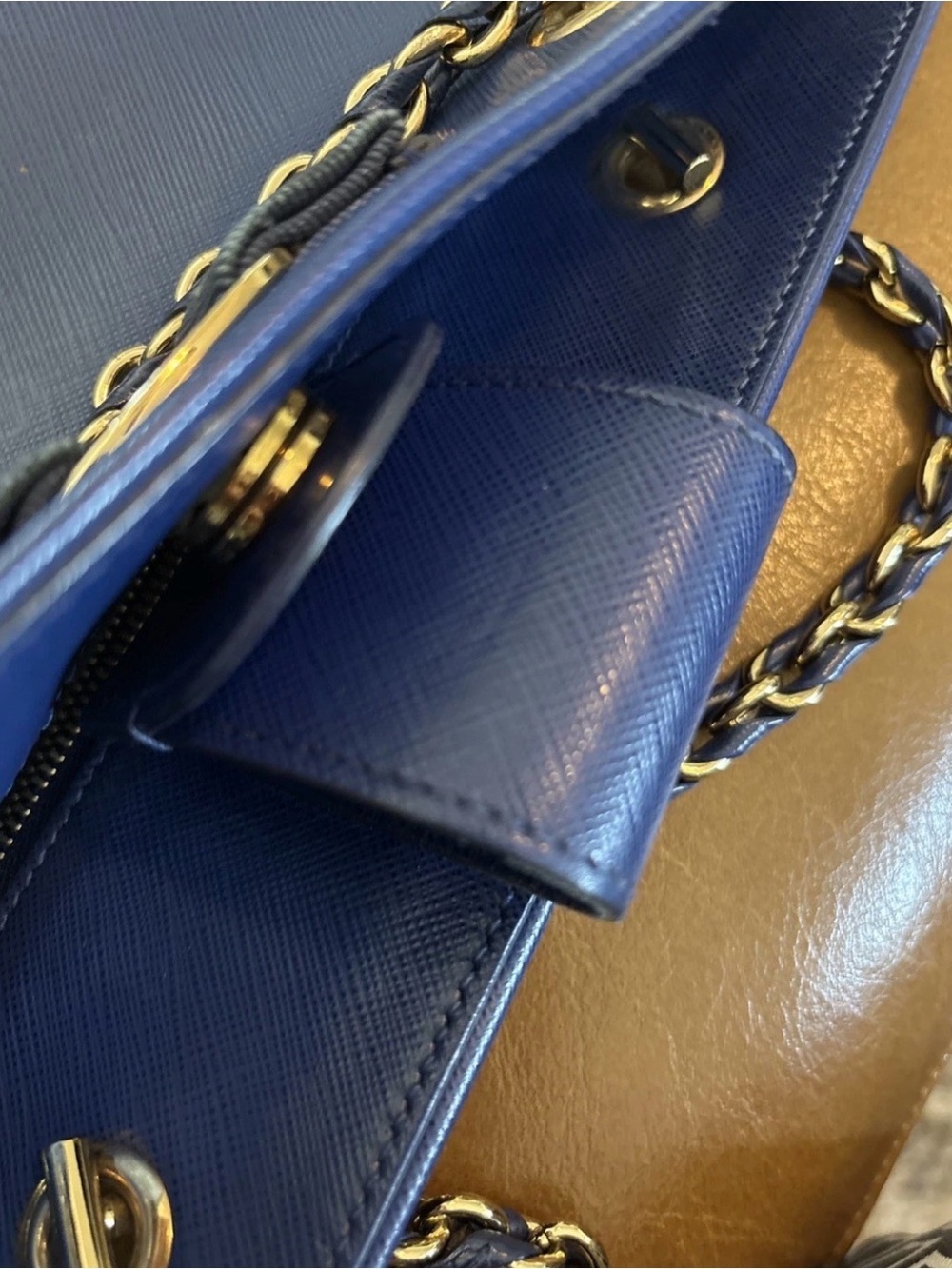Salvatore Ferragamo MELIKE Vara Tote With Bow SAFFIANO Royal Blue Leather - Picture 12 of 16